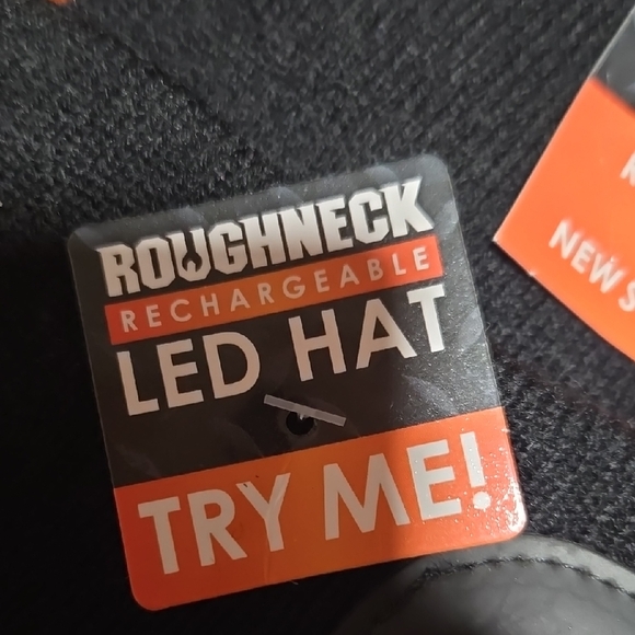 Black LED Beanie - Picture 2 of 5